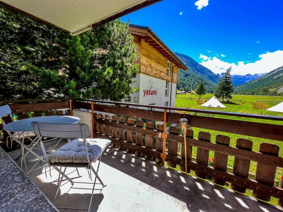 Panorama Apartment For 4 Near Zermatt Täsch Εξωτερικό φωτογραφία