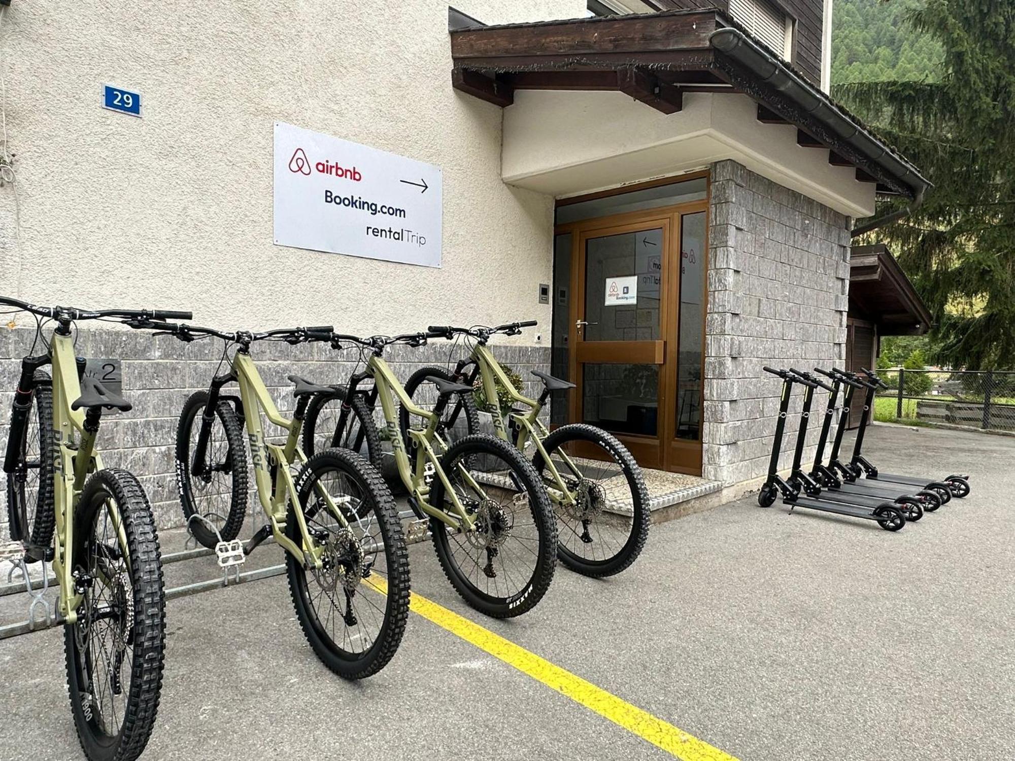Panorama Apartment For 4 Near Zermatt Täsch Εξωτερικό φωτογραφία